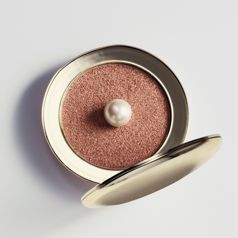 The NEW Oyster-Pearl Highlight That’s Super Loaded for Summer